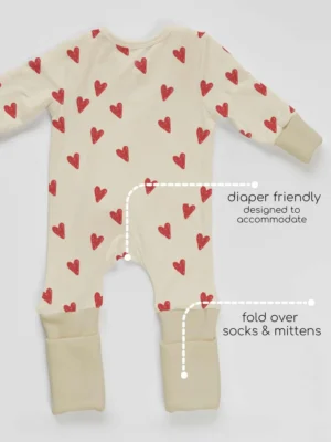 reversible_sleepsuit_features_heart